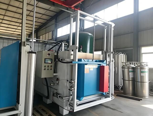 Tungku tempering Ruang Industri dengan pintu yang terbuka secara vertikal