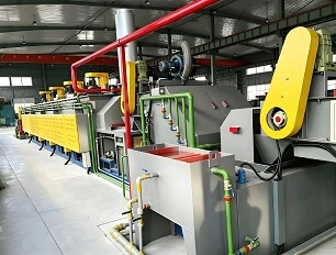 Efisiensi Tinggi Roller Mesh Belt Furnace Pemanasan Cepat Garis Tempering Pendinginan Terus Menerus
