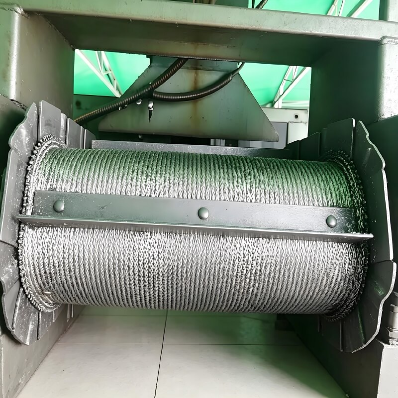 Sabuk Jaring Anti Bocor Suhu Tinggi Desain Herringbone SUS310S untuk Sintering Metalurgi Serbuk